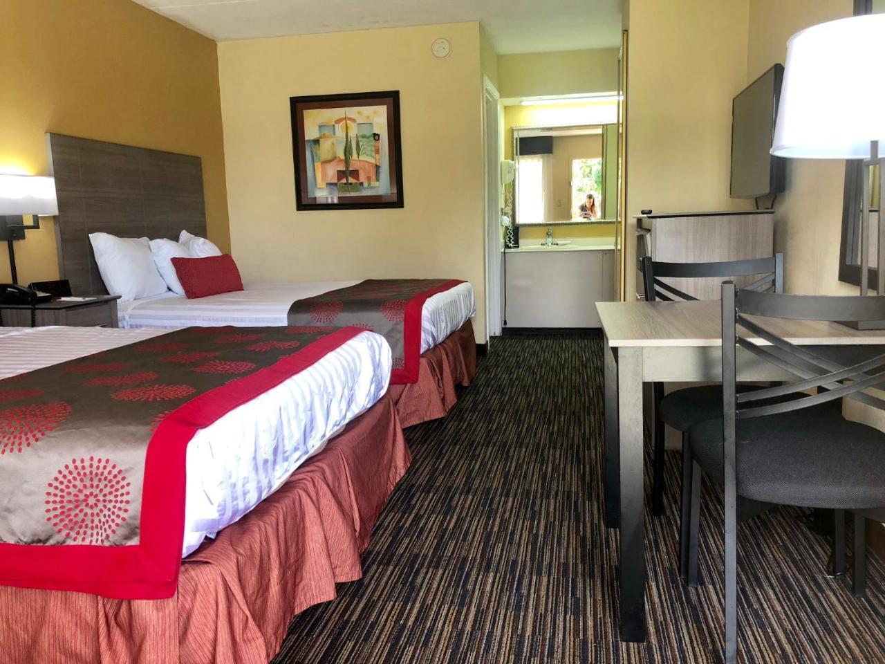 Hotel Ramada By Wyndham Lebanon Zewnętrze zdjęcie